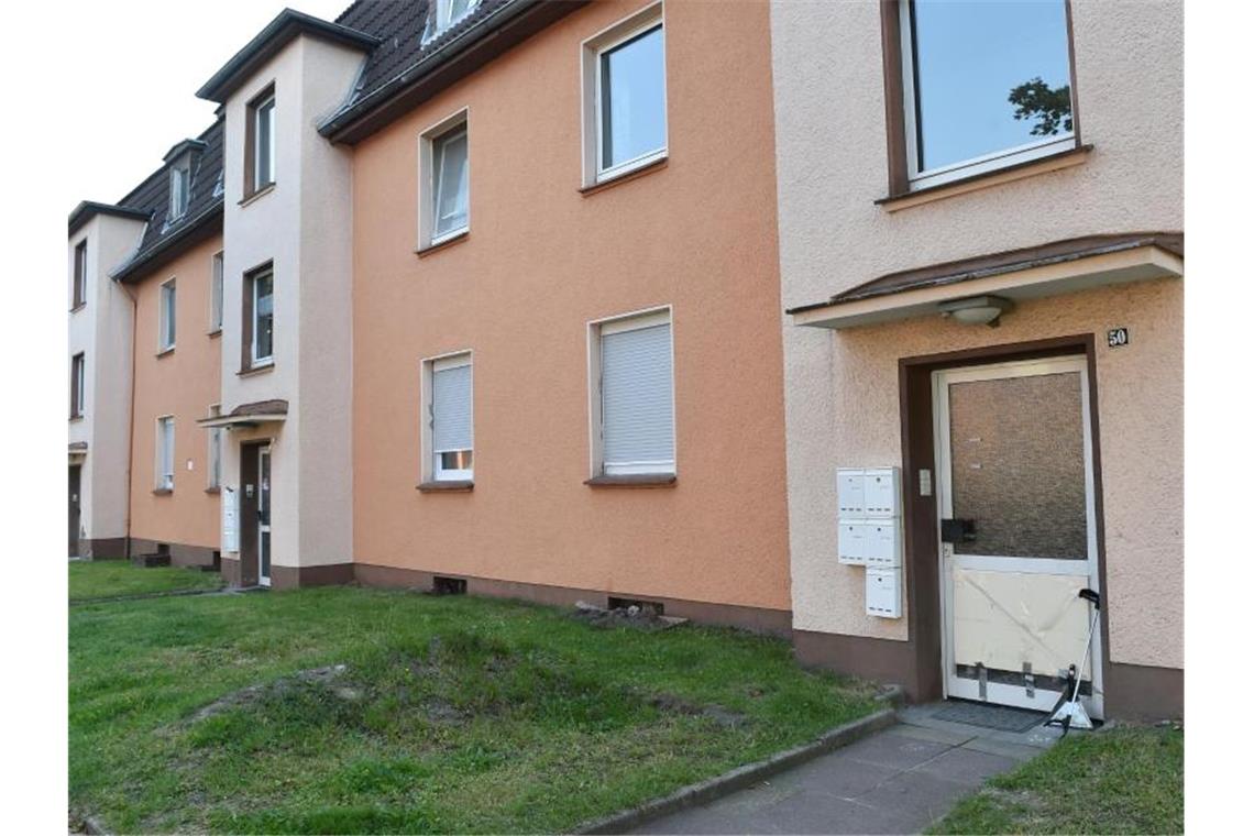 Giftschlange bleibt verschwunden - „wahrscheinlich“ im Haus Die Suche nach der Giftschlange in dem Gebäudekomplex in Herne blieb erfolglos. Eine Fachfirma soll der Stadt jetzt helfen, die Schlange zu finden. Foto: Caroline Seidel