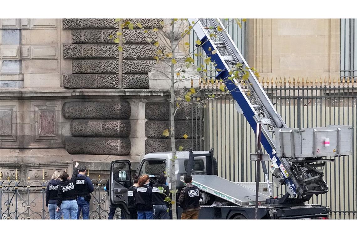Die Täter brachen  am 19. Oktober in den Louvre ein.
