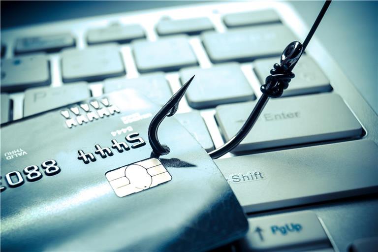 Die Täter haben sich als Kreditinstitut ausgegeben. Symbolbild: weerapat1003 / Adobe Stock 