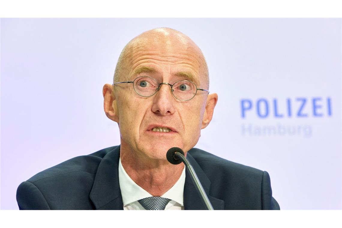 20-Jähriger soll Kind im Internet zum Suizid gedrängt haben "Die Taten übersteigen menschliche Vorstellungen", sagte Generalstaatsanwalt Jörg FRöhlich.