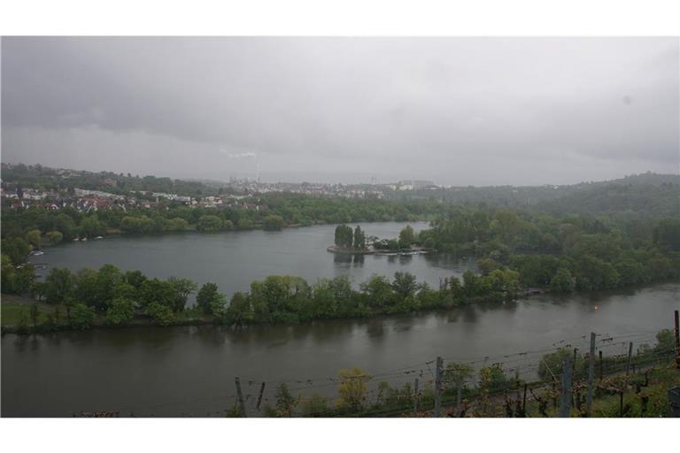 Die Temperaturen sinken ab Montag auf Werte zwischen 5 und 9 Grad. (Archivbild)