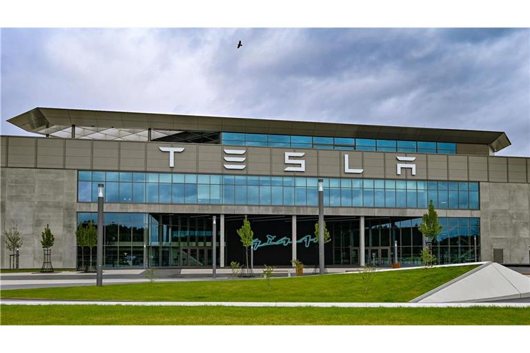 Die Tesla-Autofabrik in Grünheide bei Berlin.