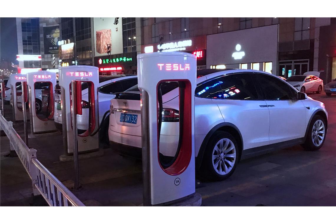 Tesla stoppt in Zollstreit Order von zwei Modellen in China Die teuren Modelle S und X haben nur einen geringen Anteil am Tesla-Geschäft in China. (Archivbild)