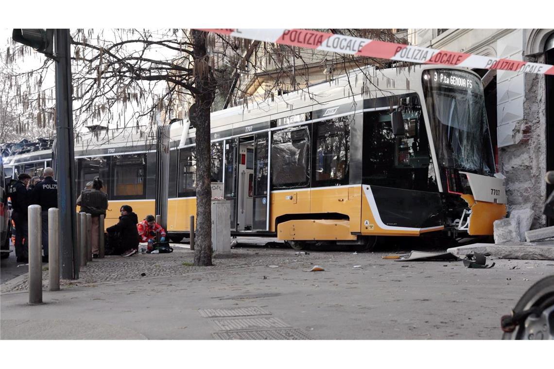 Die Tram soll erst seit wenigen Monaten im Einsatz gewesen sein.