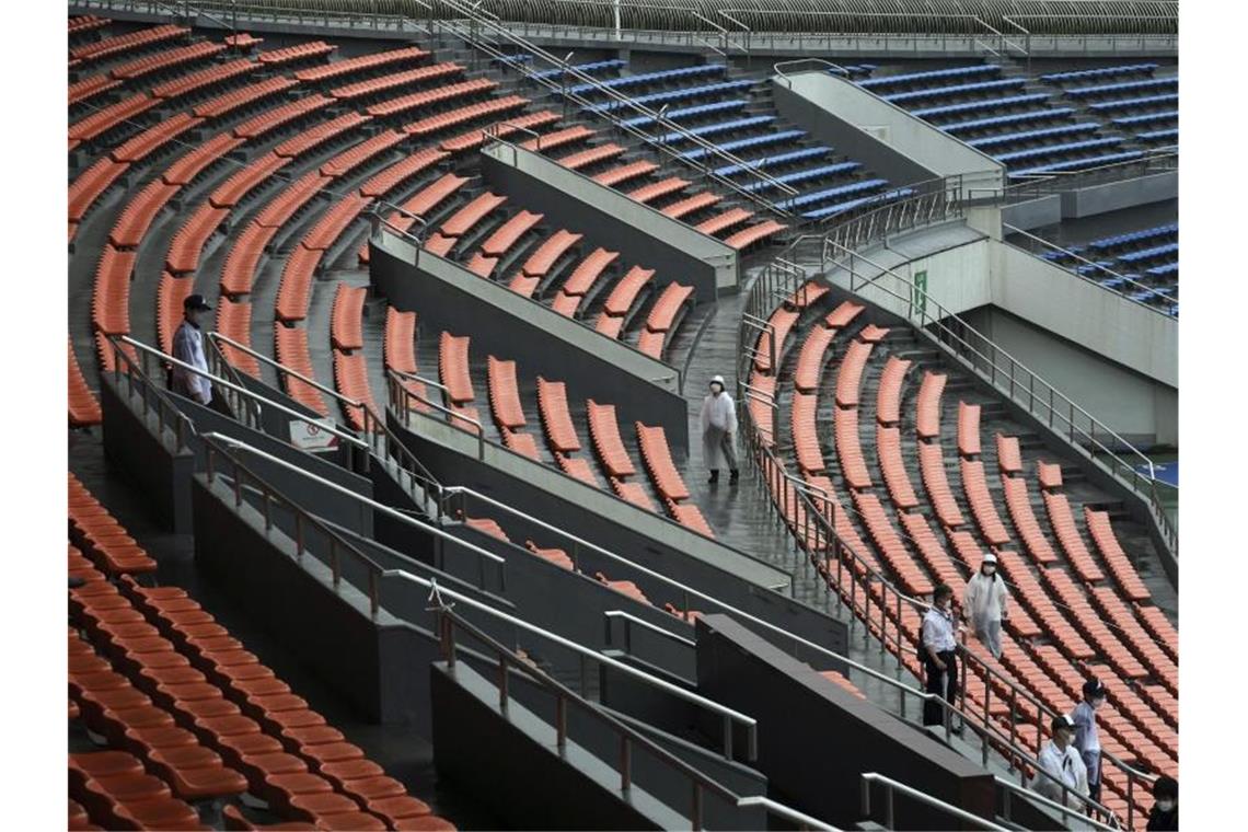 Die Tribünen werden während der Olympischen Spiele in Tokio leer bleiben. Foto: Eugene Hoshiko/AP/dpa