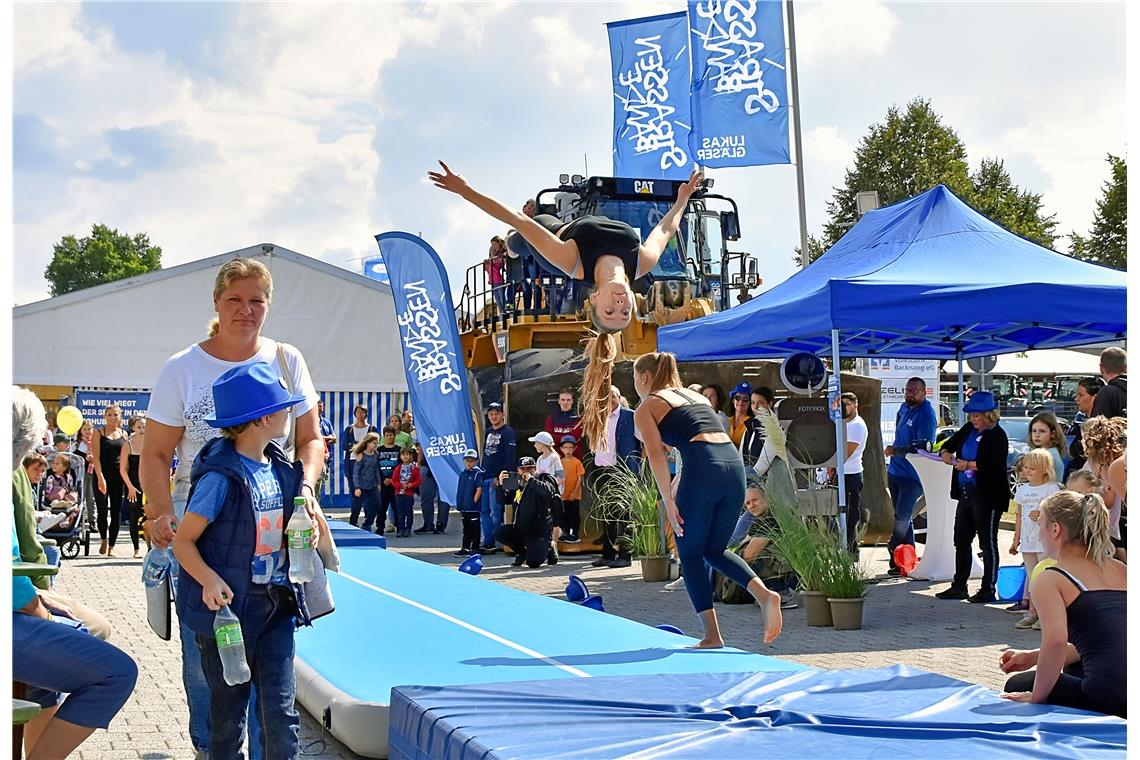 Die TSG Backnang bei ihrem Auftritt.