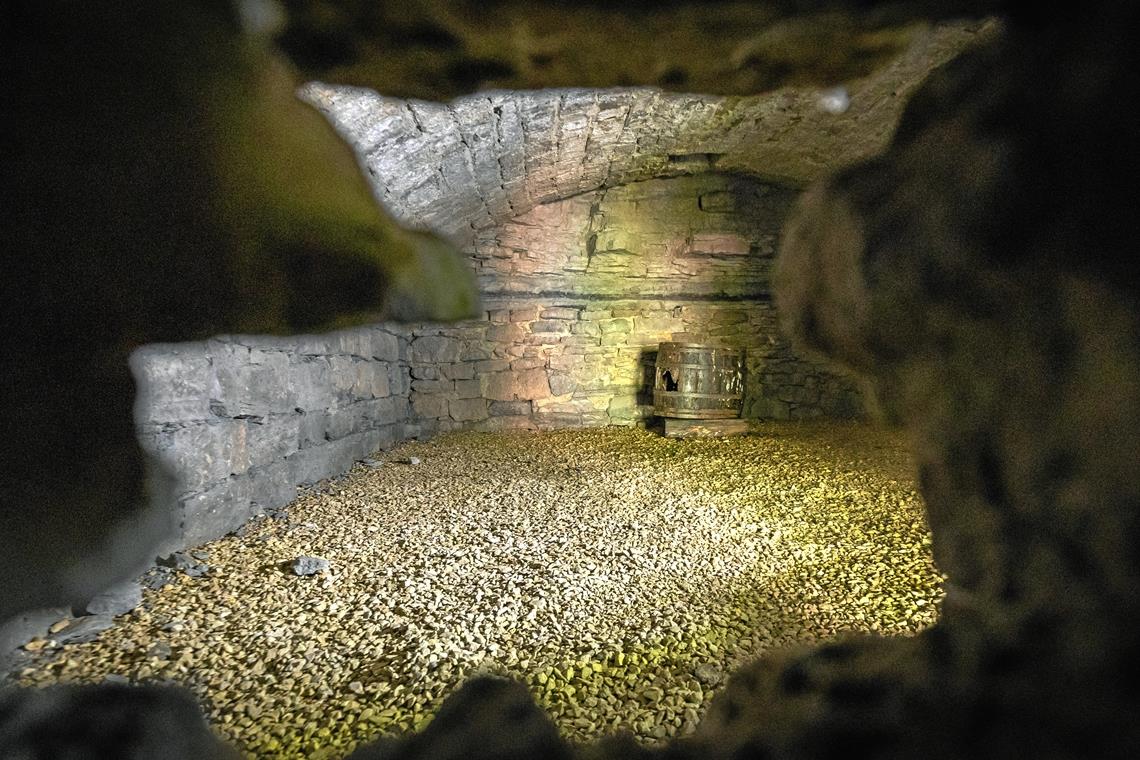 Die überlieferte Lokalgeschichte besagt, dass der Keller bei Bombenalarm als Luftschutzbunker diente. Fotos: Alexander Becher
