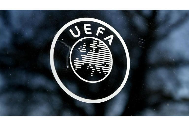 Die UEFA lässt Ligaspiele im Ausland zu.