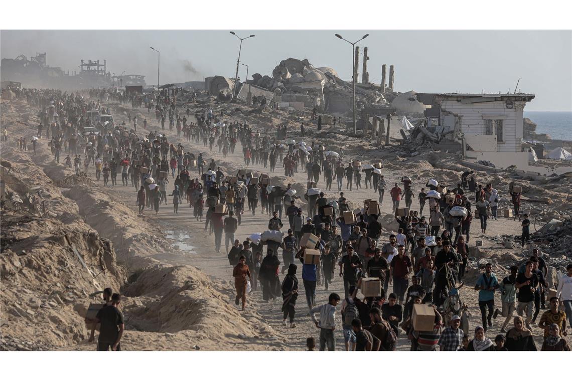 Trump rechnet nächste Woche mit Waffenruhe in Gaza Die UN und andere Hilfsorganisationen üben scharfe Kritik am Verteilmechanismus für humanitäre Hilfe in Gaza.