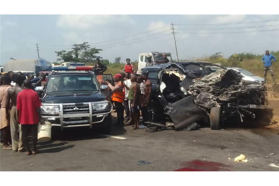 Die Unfallstelle des Unglücks, bei dem zwei Freunde von Boxstar Anthony Joshua ums Leben kamen.