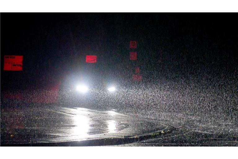 Die Unwetter bringen teils extremen Regen mit.