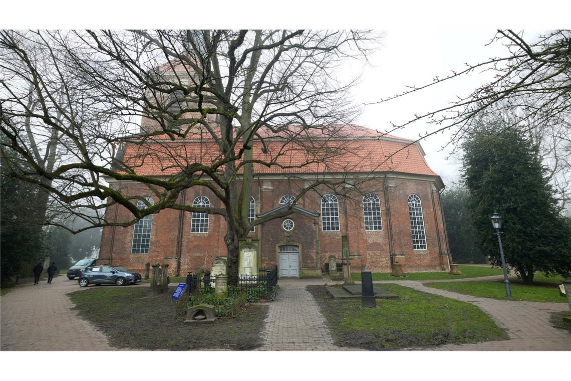 Gefühlvoller Abschied von Hannelore Hoger in Hamburg