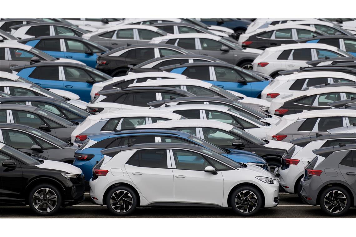 Die US-Zölle belasten die deutschen Autobauer besonders. (Archivbild)