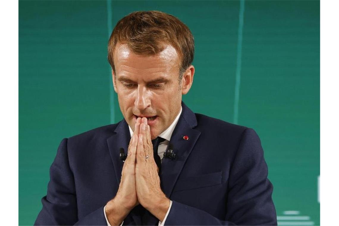 Macron: Massaker von Paris 1961 unverzeihlich „Die Verbrechen, die in dieser Nacht (...) begangen wurden, sind für die Republik unverzeihlich“: Emmanuel Macron. Foto: Ludovic Marin/AFP/AP/dpa