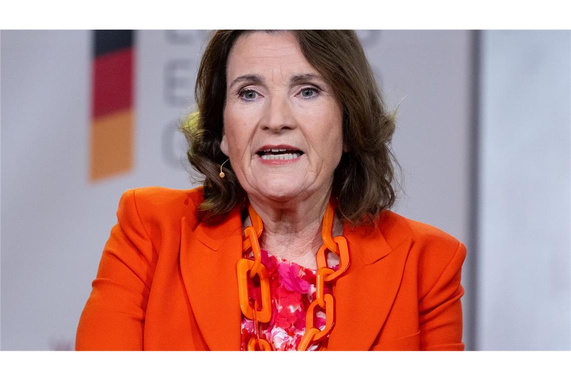 Die Verlegerin Christiane Goetz-Weimer verzichtet vorerst auf den Bayerischen Verfassungsorden. (Archivbild)