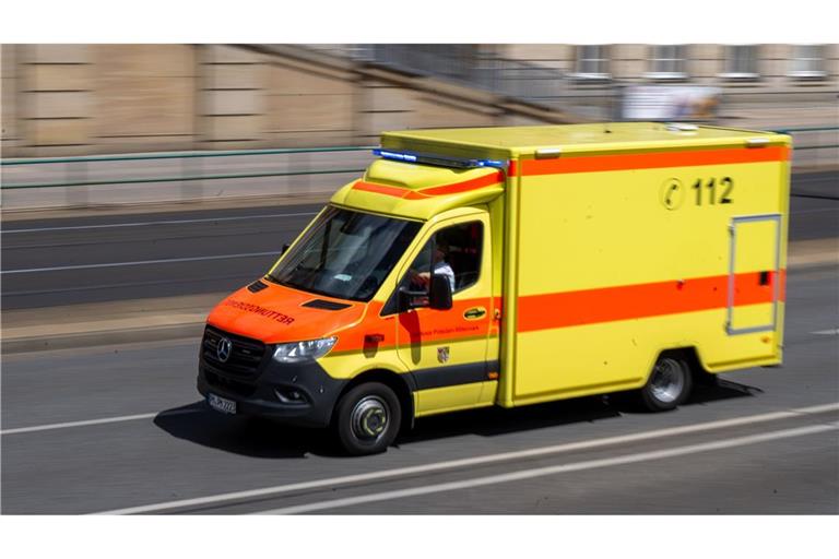Die Verletzten wurden in ein Krankenhaus gebracht. (Symbolbild)
