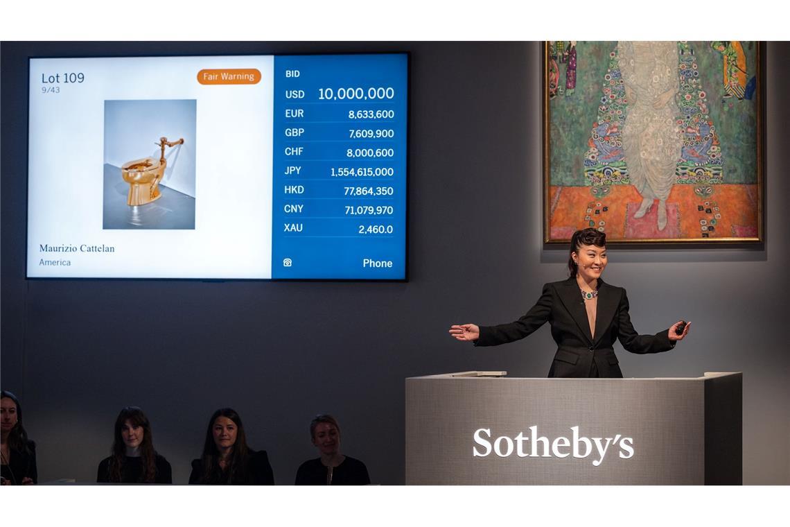 Die Versteigerung des Klos hatte schon im Vorfeld für viel Aufsehen gesorgt.