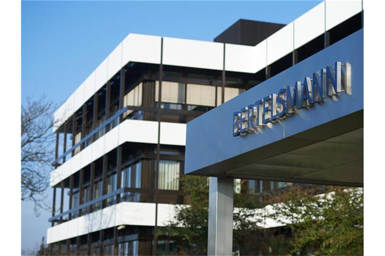 Die Verwaltungsgebäude von Bertelsmann in Gütersloh. Foto: Bernd Thissen/dpa