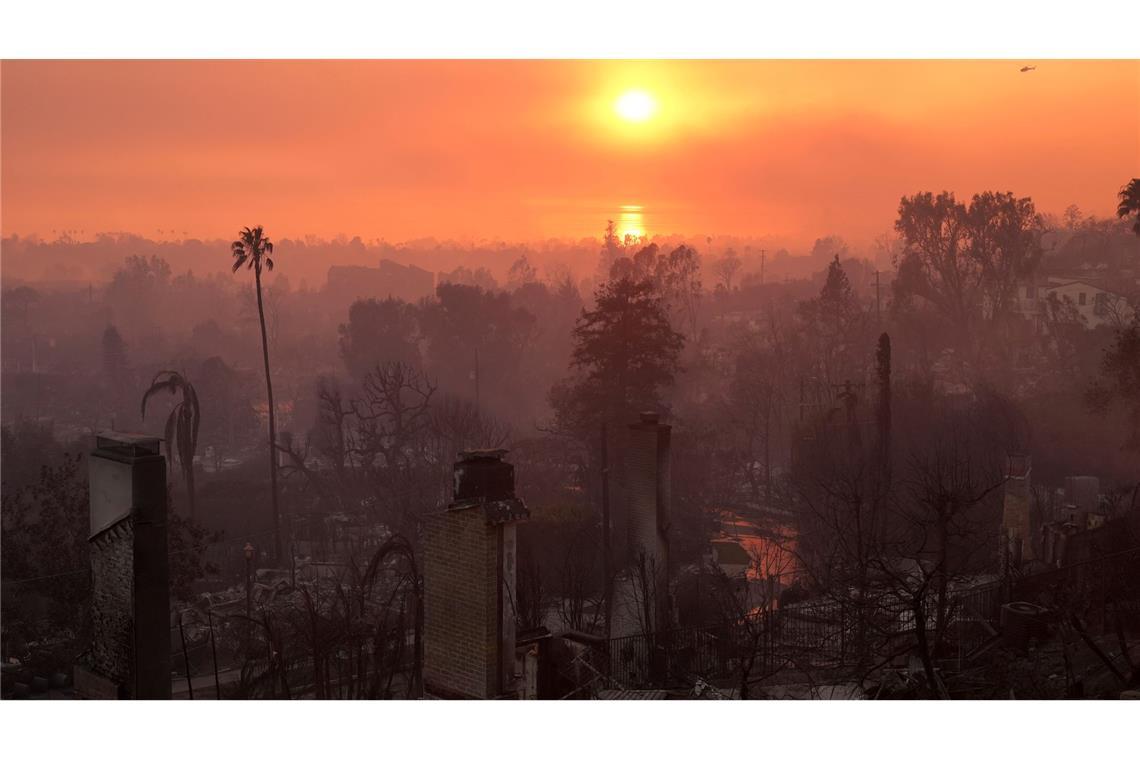 Klimawandel: Brandsaison startet in Kalifornien viel früher Die Verwüstung durch Feuer in Los Angeles.