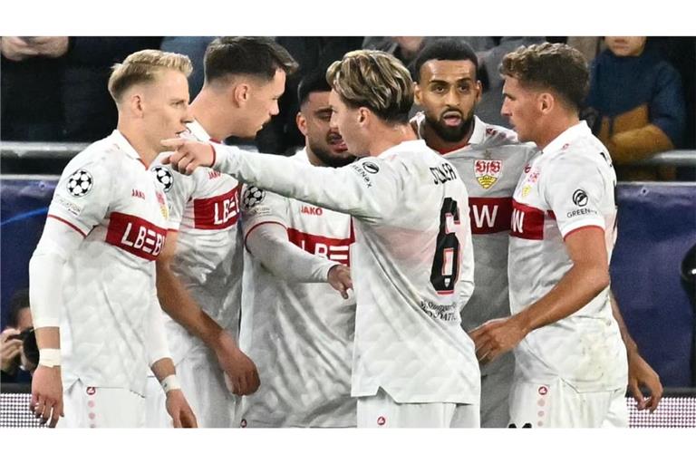 Die VfB-Profis reisen nach dem Sieg in Bratislava mit Rückenwind nach Hamburg.