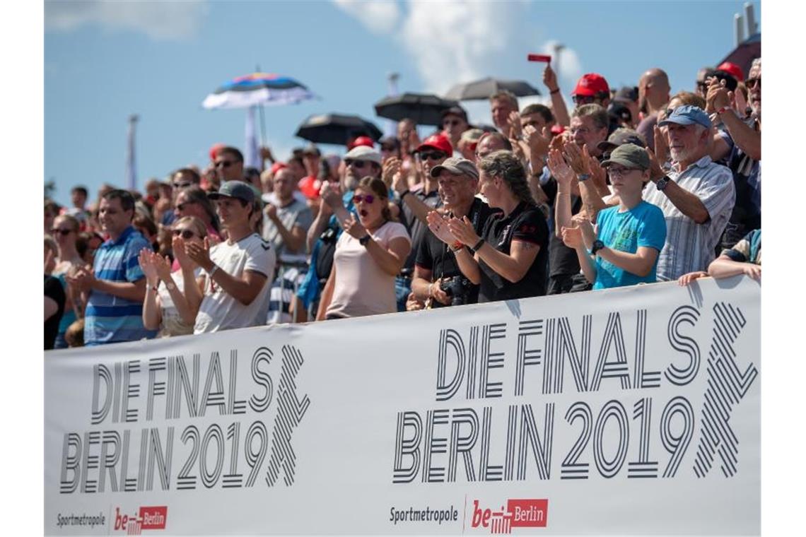 DOSB zieht positive Halbzeit-Bilanz der Finals in Berlin Die vielen Zuschauer sorgen bei den Finals in Berlin für eine gute Stimmung. Foto: Monika Skolimowska