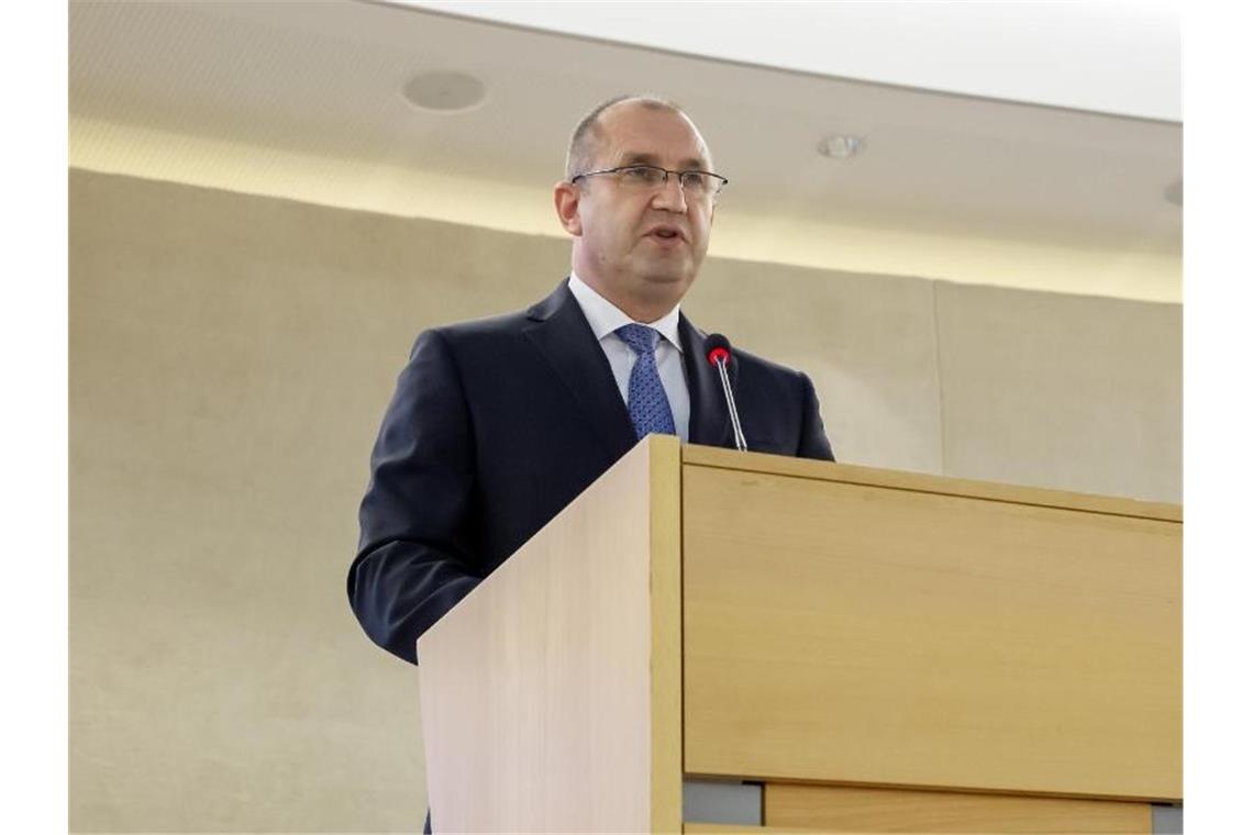 Regierungsbildung in Bulgarien gescheitert „Die Volksversammlung hat es nicht geschafft, unter Krisenbedingungen eine reguläre Regierung zu bilden“: Rumen Radew. Foto: Magali Girardin/Keystone/AP/dpa/Archiv