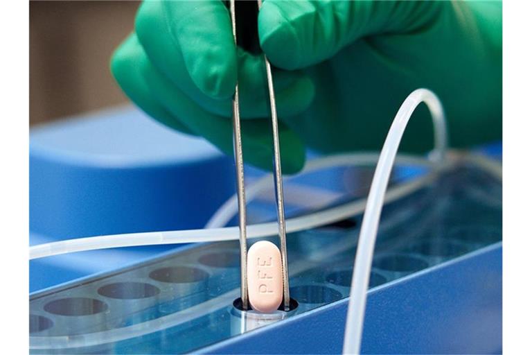 Die von Pfizer hergestellte Pille gegen Covid-19: Paxlovid. Foto: Pfizer/dpa