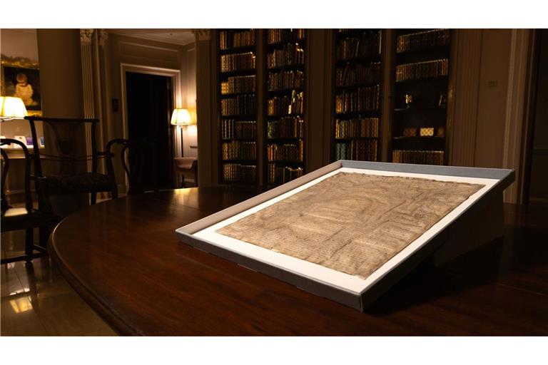 Die von Trump bedrängte Uni Harvard hat nun ein Original der Magna Carta, die besagt, dass kein König über dem Recht steht.
