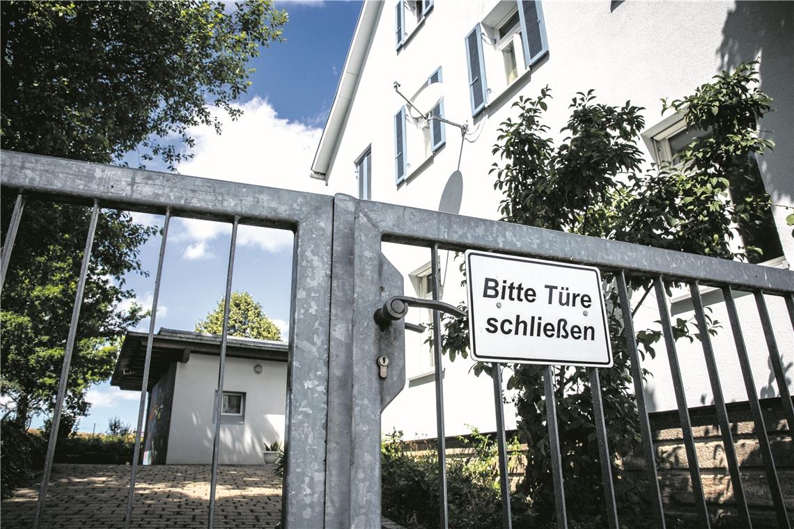 Die vor einigen Jahren geschlossene Schule in Rietenau öffnet wieder – die Ganztagsbetreuung zieht dort ein. Archivfoto: A. Becher