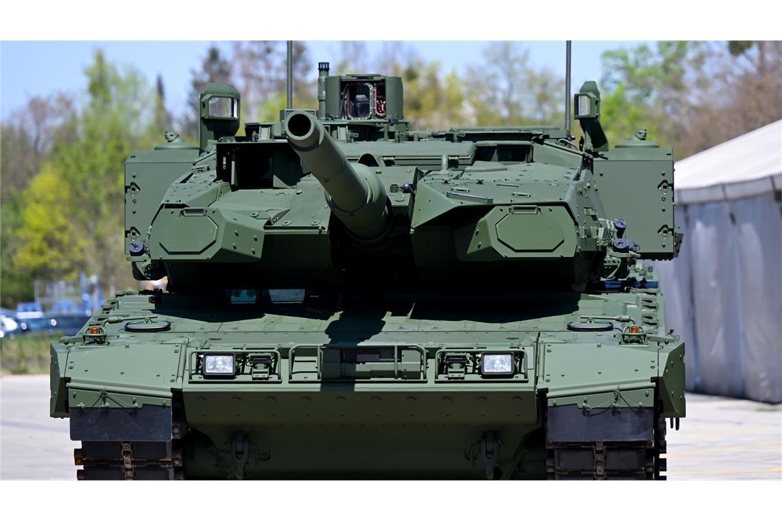 Die weltweiten Militärausgaben steigen seit Jahren. (Symbolbild)