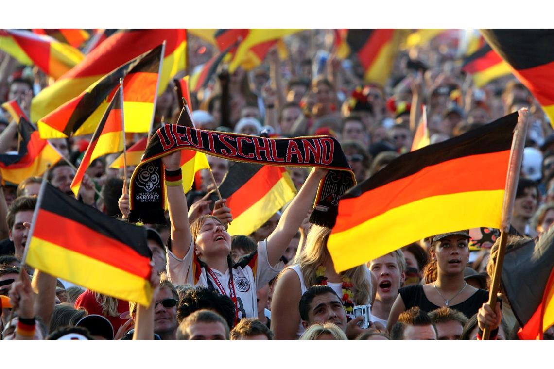 Die WM 2006 gilt bis heute als "Sommermärchen". (Archivbild)