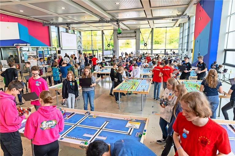 Die World Robot Olympiad ist eine öffentliche Veranstaltung.