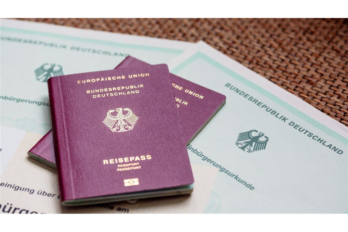 Die Zahl der Einbürgerungen ist zuletzt gestiegen. (Symbolbild)