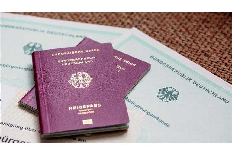 Die Zahl der Einbürgerungen ist zuletzt gestiegen. (Symbolbild)
