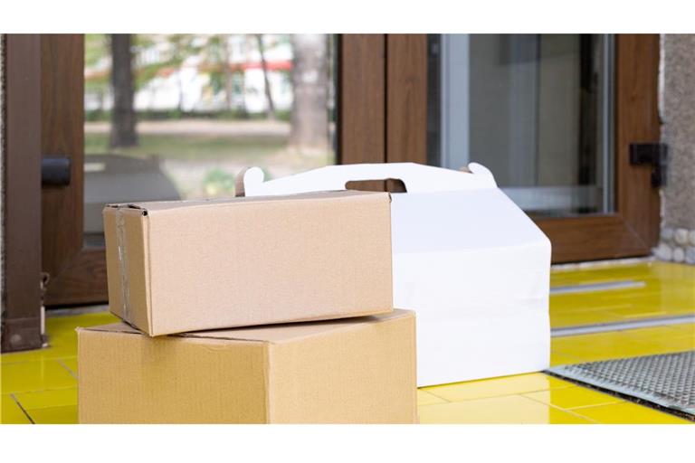 Die Zahl der Menschen, die im Internet einkaufen, nimmt zu. (Symbolbild)