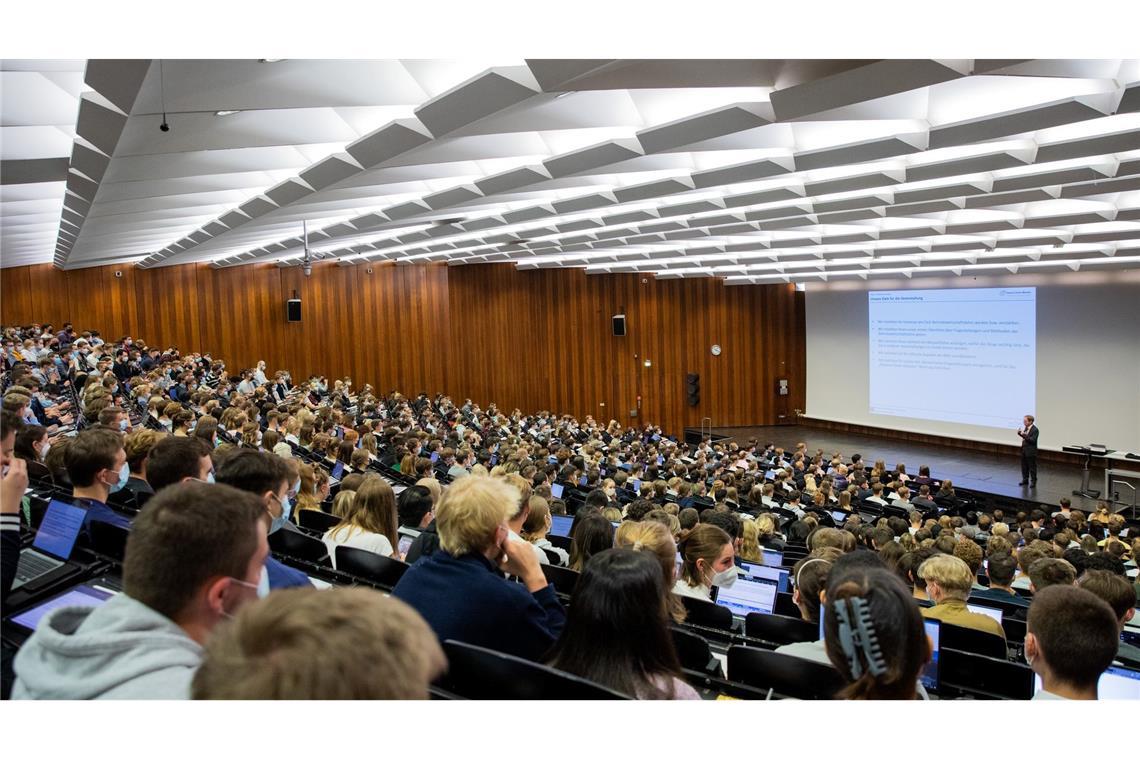 Die Zahl der Studiengänge ohne Zugangsbeschränkungen steigt in Deutschland weiter an. (Archivbild)