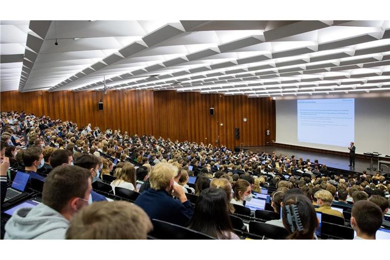 Die Zahl der Studiengänge ohne Zugangsbeschränkungen steigt in Deutschland weiter an. (Archivbild)