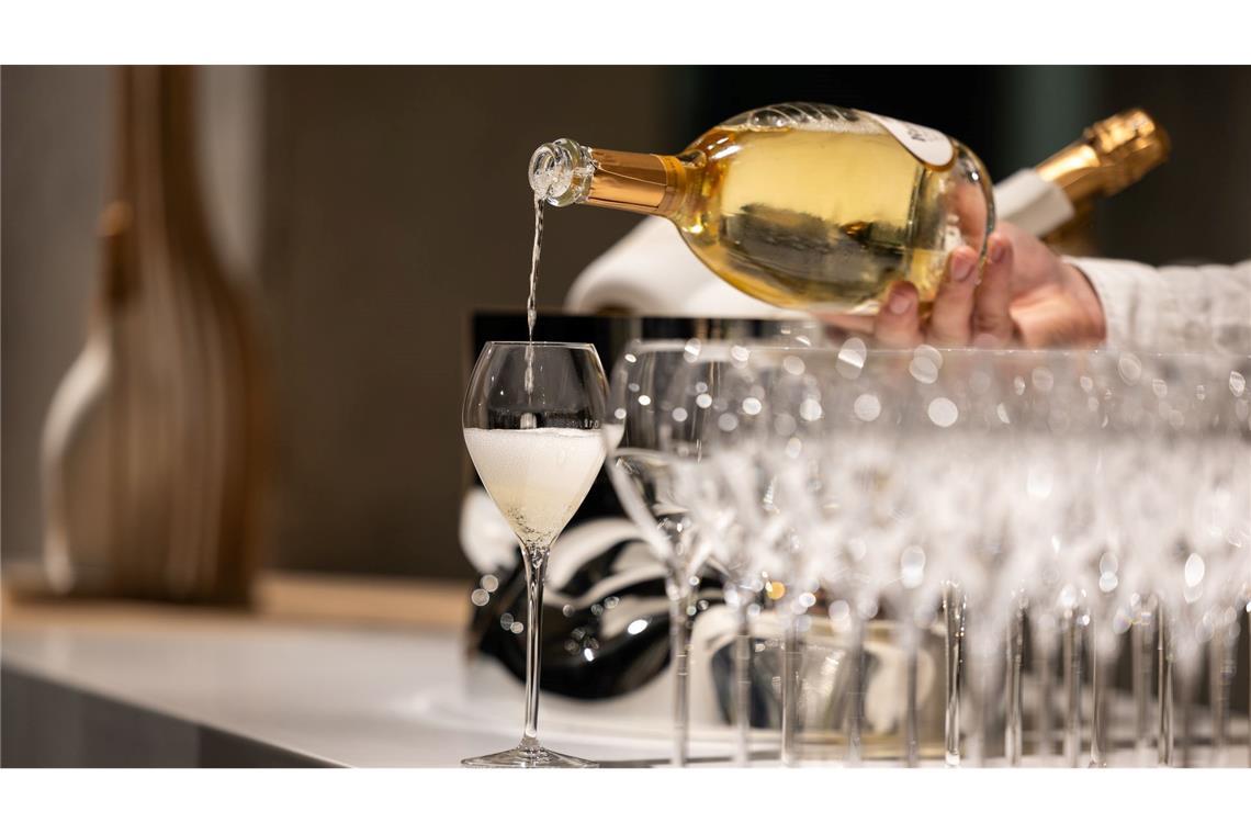 Die Zahl der Superreichen rund um den Globus hat binnen Jahresfrist um 8,8 Prozent zugelegt - ihr Vermögen stieg auf einen Rekordwert. (Symbolbild)