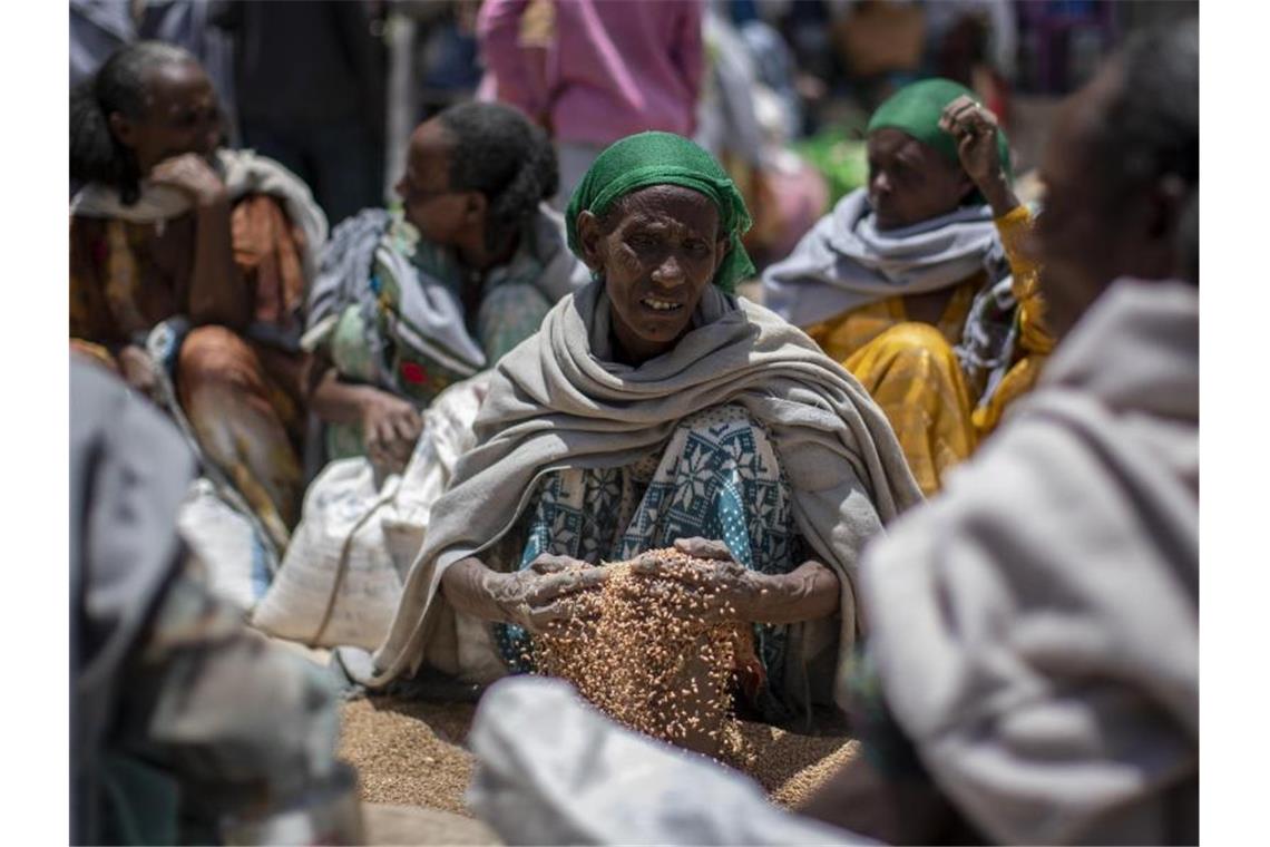 UN-Organisationen schlagen Alarm: Tigray droht Hungersnot Die Zahl der vor dem Hungertod stehenden Menschen in der äthiopischen Krisenregion Tigray hat sich trotz eines einseitigen Waffenstillstands weiter erhöht. Foto: Ben Curtis/AP/dpa