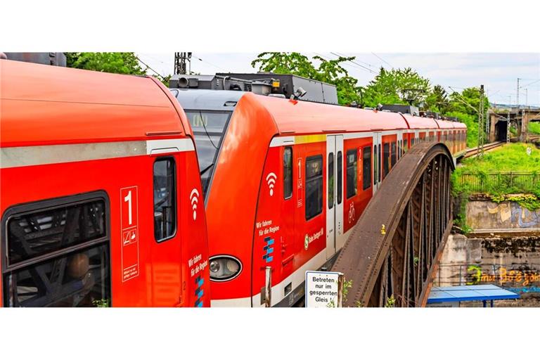 Die zahlreichen Einschränkungen bei der S-Bahn sorgen für Unmut beim Verband Region Stuttgart, der den Betrieb bezahlt.Die zahlreichen Einschränkungen bei der S-Bahn sorgen für Unmut beim Verband Region Stuttgart, der den Betrieb bezahlt.