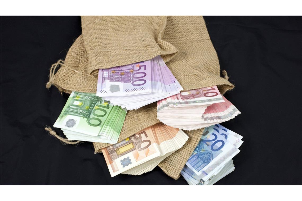 Die Zeiten, in denen die Kommunen aus dem Vollen schöpfen kontten, sidn längst vorbei. Jetzt heißt es fast überall in Deutschland: Ebbe in der Kasse.
