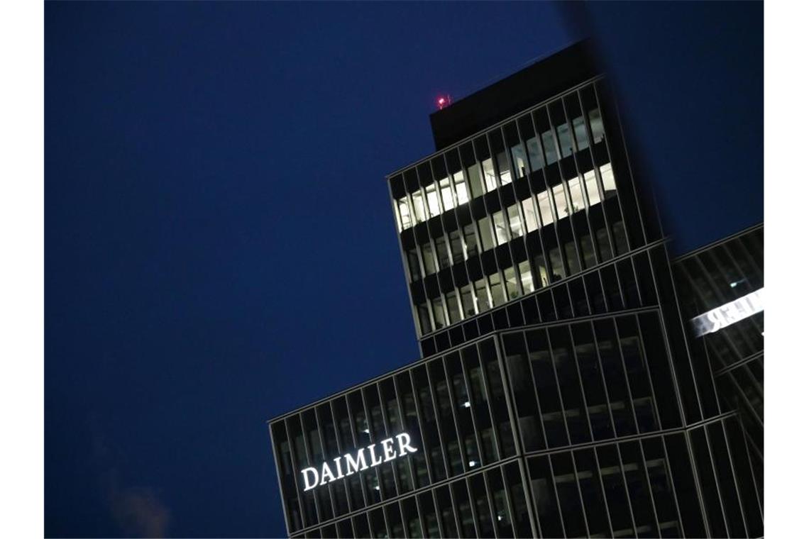 Die Zentrale der Daimler AG in Stuttgart. Foto: Marijan Murat/dpa/Archivbild