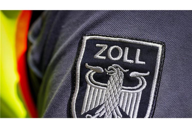 Die Zöllner stellten einen mit Kokain getränkten Brief sicher. (Symbolbild)