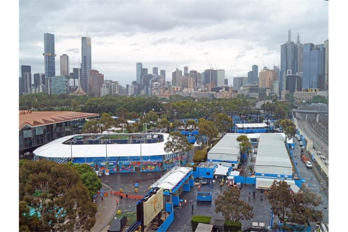 Corona-Fall bedroht die Australian Open Die Australian Open sollen am 8. Februar in Melbourne beginnen. Foto: Scott Barbour/AAP/dpa
