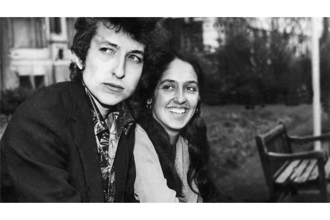 Diese Aufnahme von 1965 zeigt den jungen Dylan und seine Kollegin Joan Baez.