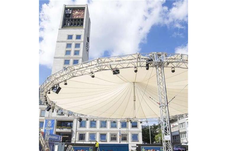 Dieser Schirm stand während der EM 2024 auf dem Marktplatz.