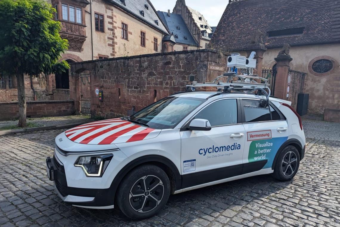 Dieses Fahrzeug der Cyclomedia Deutschland GmbH befährt aktuell den Rems-Murr-Kreis. Foto: Syna