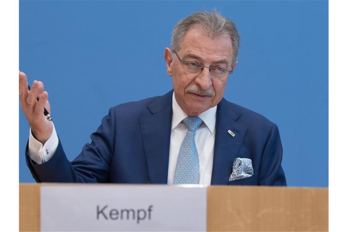 BDI begrüßt Corona-Lockerungen - Kritik an Details Dieter Kempf ist Präsident des Bundesverbands der Deutschen Industrie. Foto: Jörg Carstensen/dpa