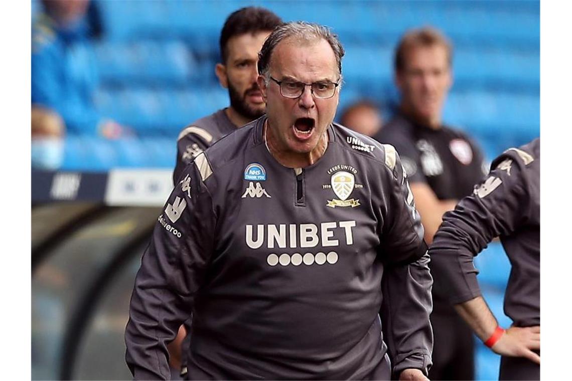 Dirigiert von der Seitenlinie aus: Leeds Uniteds Trainer Marcelo Bielsa. Foto: Martin Rickett/PA Wire/dpa