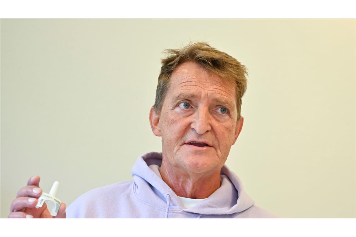 "Eine Katastrophe": 2.137 Drogentote im vergangenen Jahr Dirk Schäffer von der Aidshilfe sagt, der Anstieg der Drogentotenzahlen der vergangenen Jahre sei eine "Katastrophe".